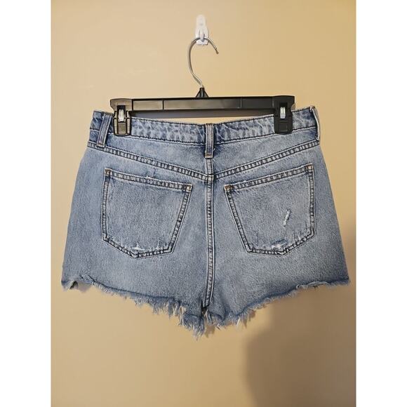 Altar'd State Women's Denim Shorts Size M - Picture 2 of 12